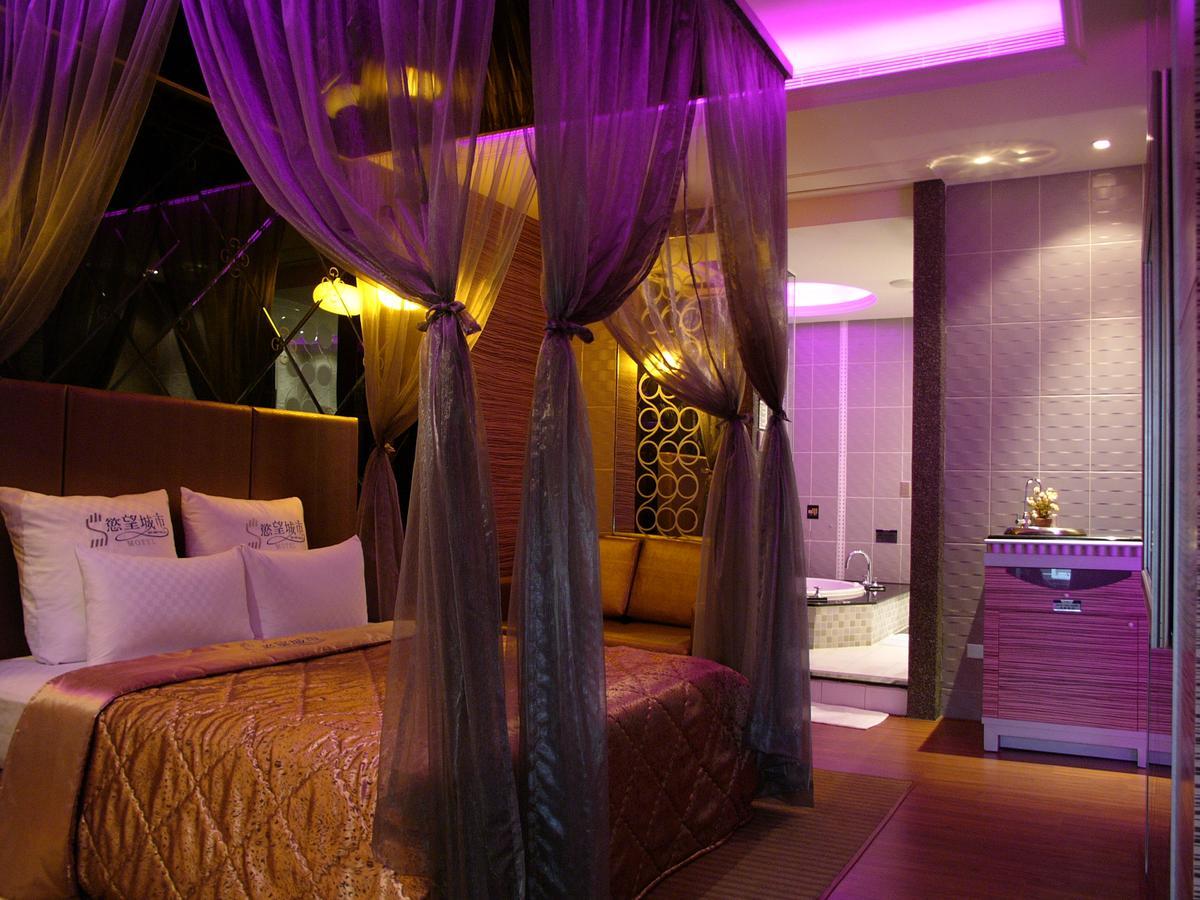 Sexy City Motel Тайнань Экстерьер фото